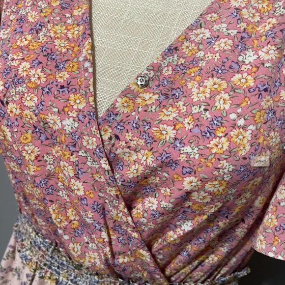 Pink Flowery Mid Dress - Picture 3 of 3